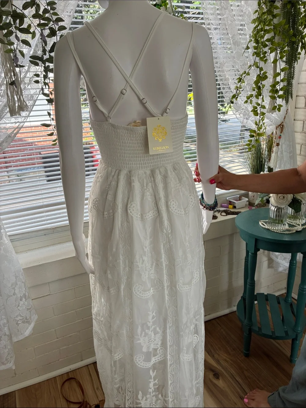 Rebellion White Lace Maxi Dress - Picture 4 of 6
